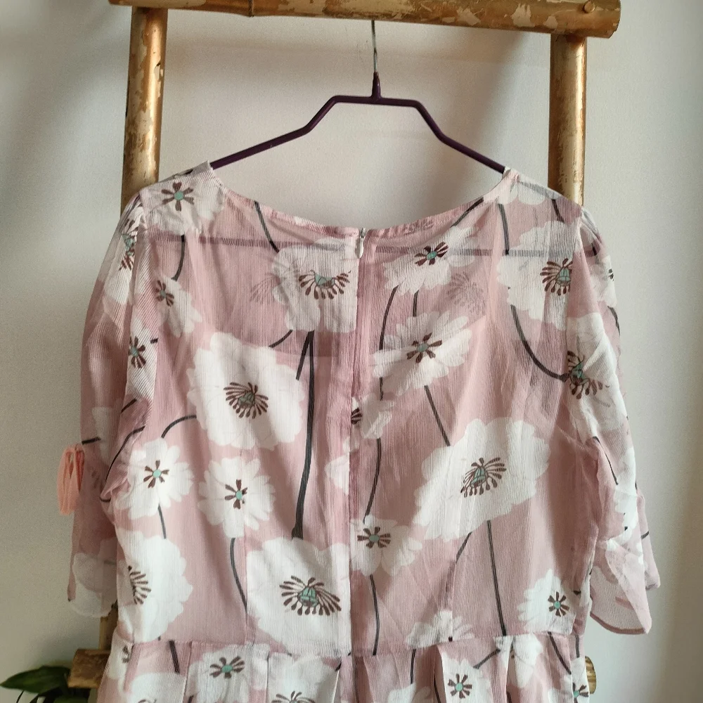 Elegant Floral Dress - Picture 8 of 14
